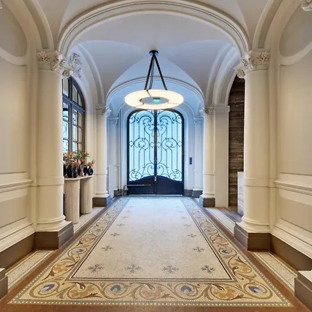 Luxueux 4 Bd, Parc Monceau *